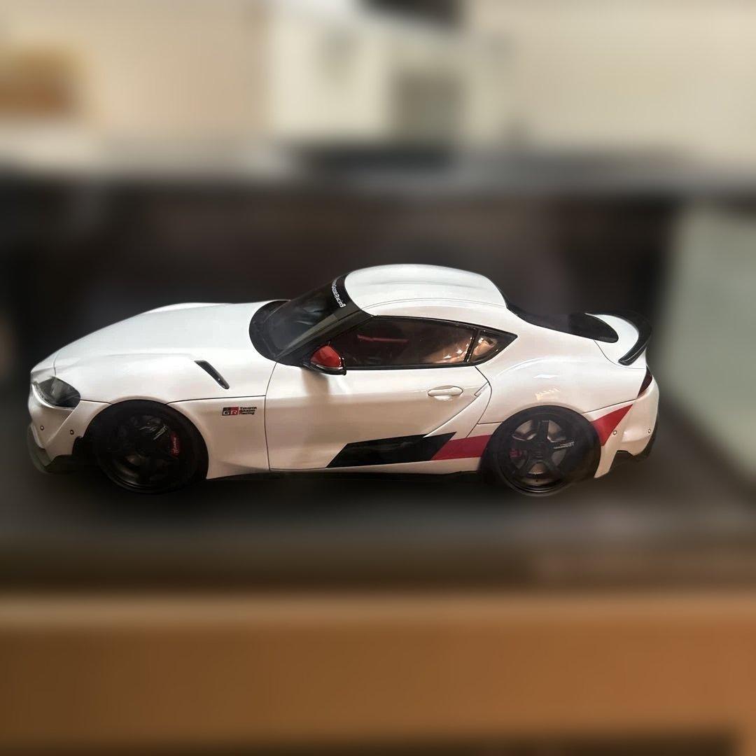 イグニションモデル1/18 GRスープラRZ ライトカスタム仕様