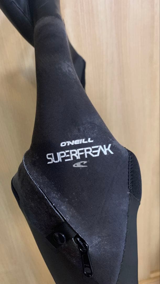 O'NEILL オニール セミドライ　チェストジップ　Lサイズ