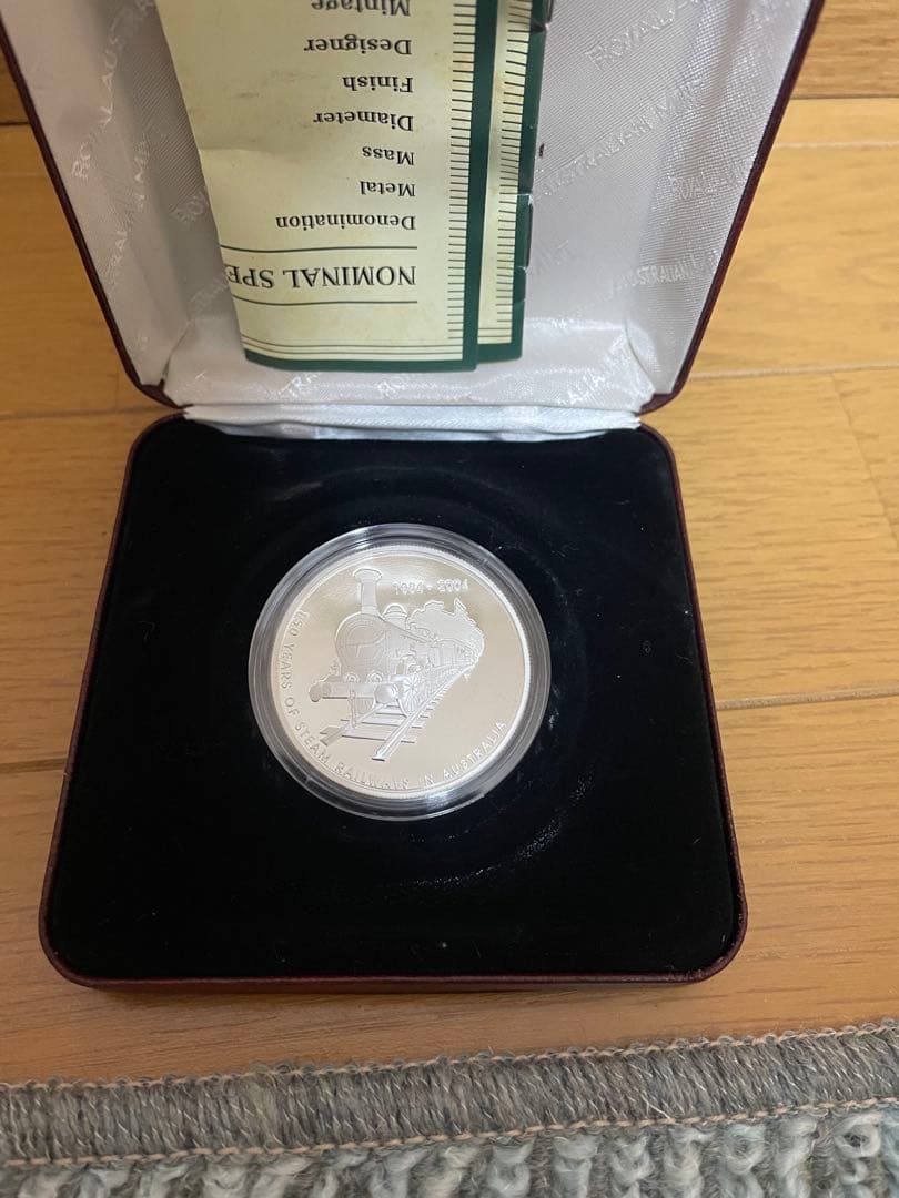 蒸気鉄道　150周年　記念　銀貨　エリザベス女王　オーストラリア