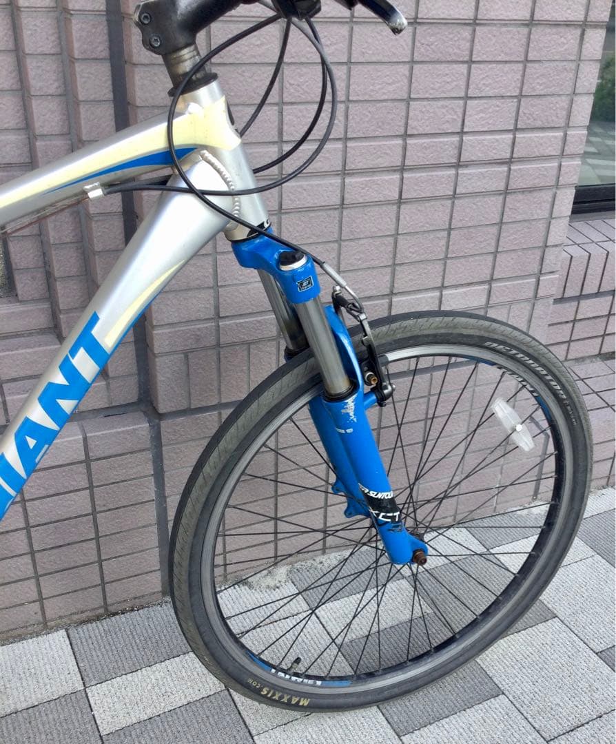 GIANT. ROCK マウンテンバイク　M 東京　自転車