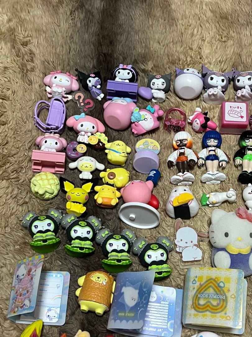 ガチャガチャ フィギュア サンリオ多め まとめ売り ポケモン お茶犬 など 大量