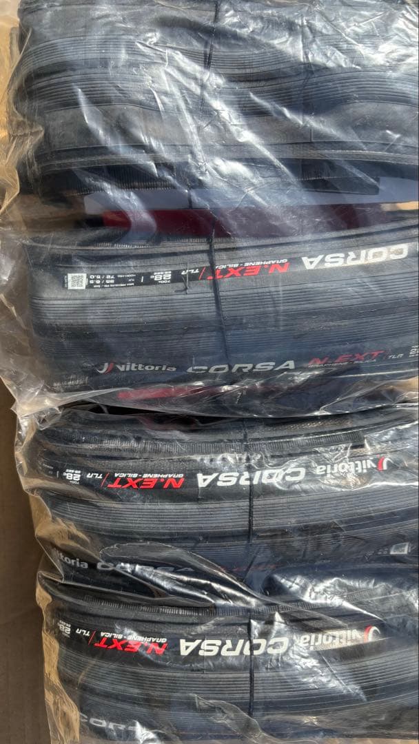 vittoria コルサ corsa N.EXT 4本28cチューブレスレディ