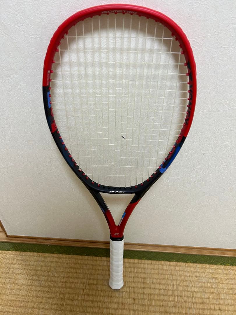 【美品】YONEX VCORE ブイコア 100L 2023年モデル、G2