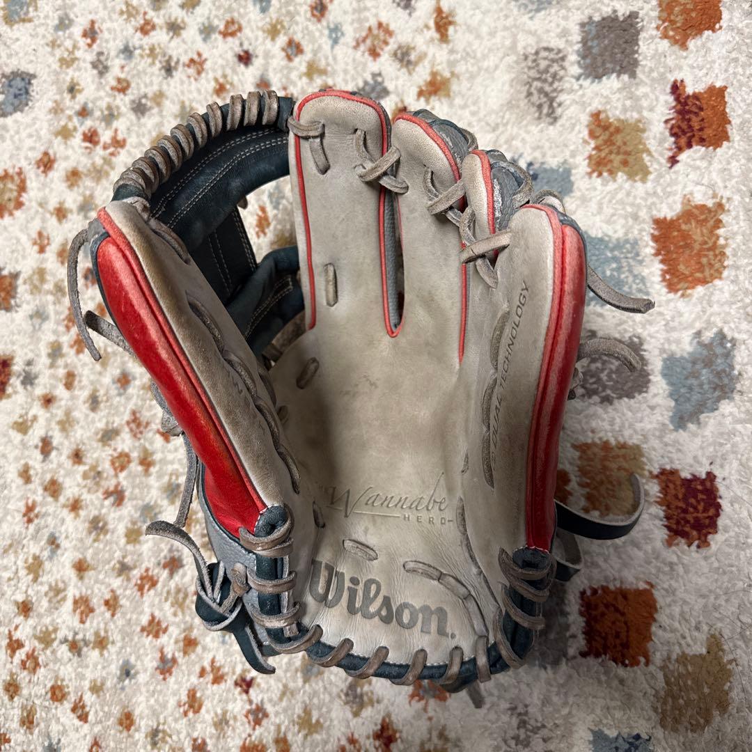 Wilson 野球グローブ 内野手二塁手、三塁手グレー/レッド/ホワイト