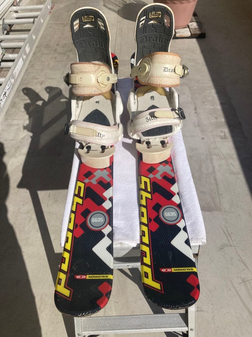 ショートスキー(ファン)スノーボード　ブーツ用SALOMON×DRAKE赤黒黄