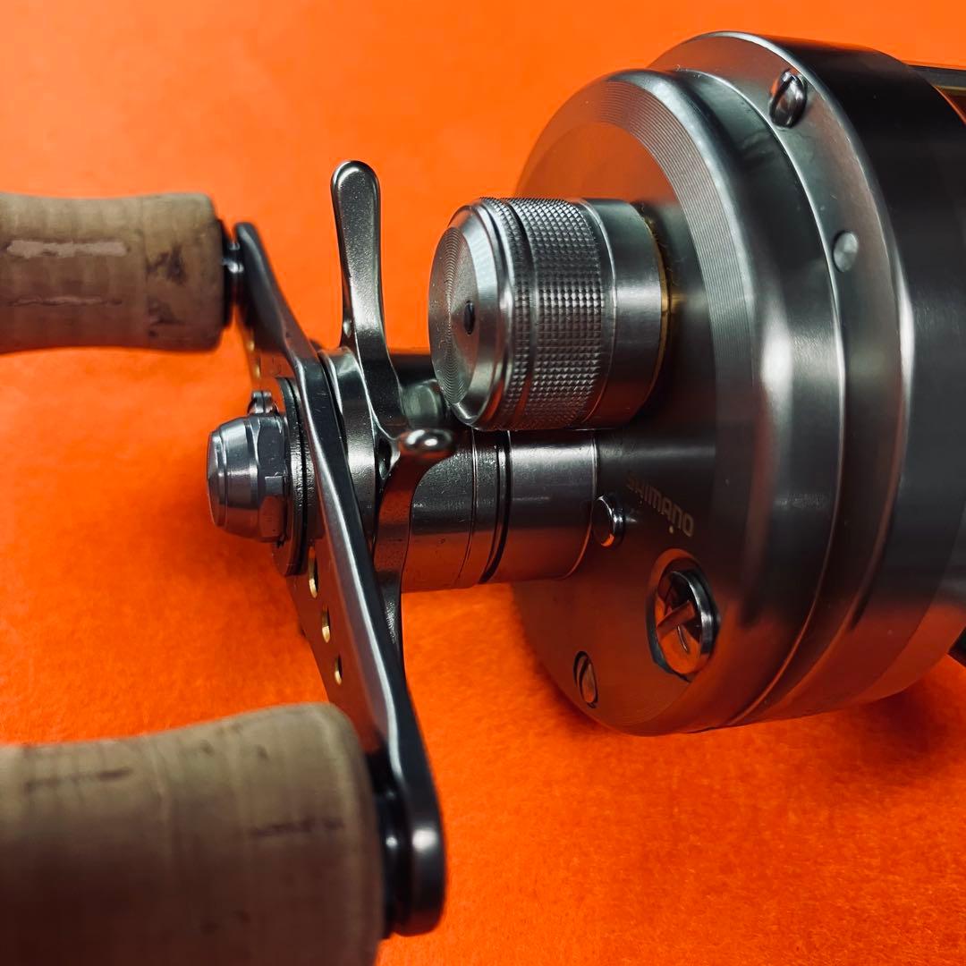 【極美品】SHIMANO CARDIFF 51SDC 左ハンドル シマノ ベイト