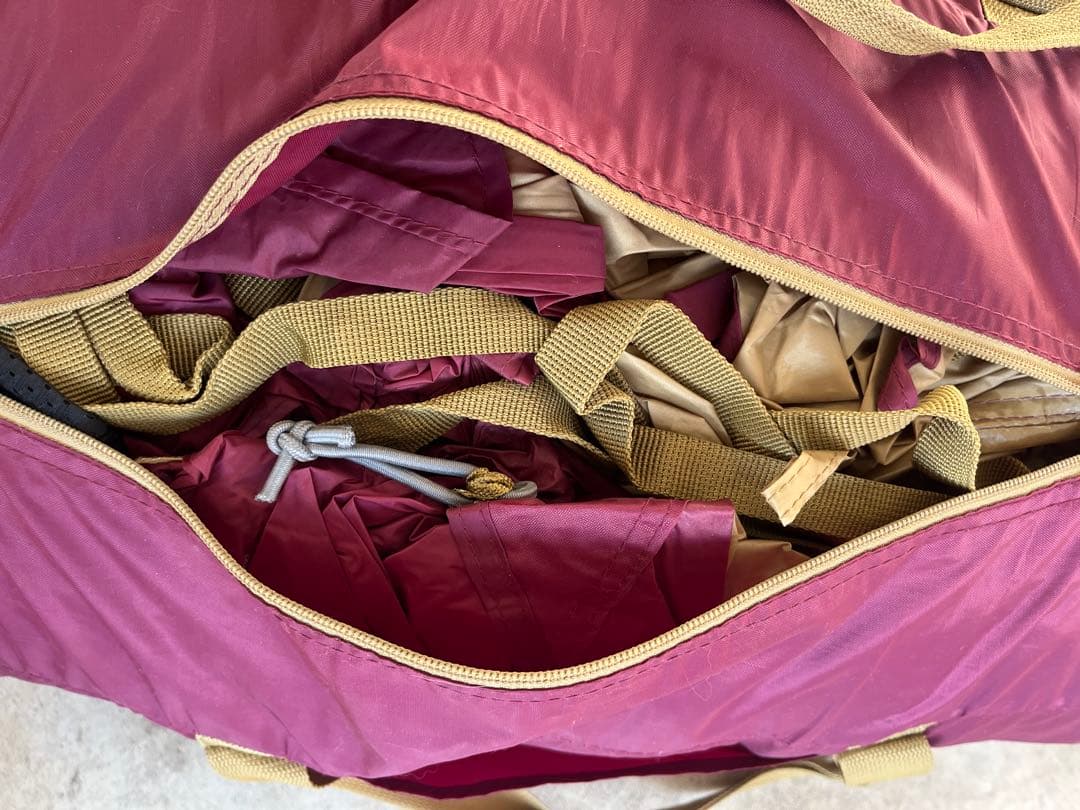 Coleman コールマン ラウンドスクリーン2ルームハウス バーガンディ