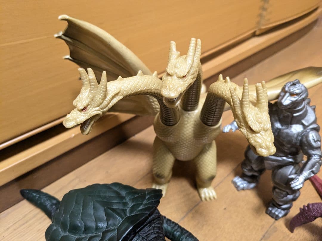 ゴジラ　ガメラ　ソフビ　ムービーモンスターシリーズ