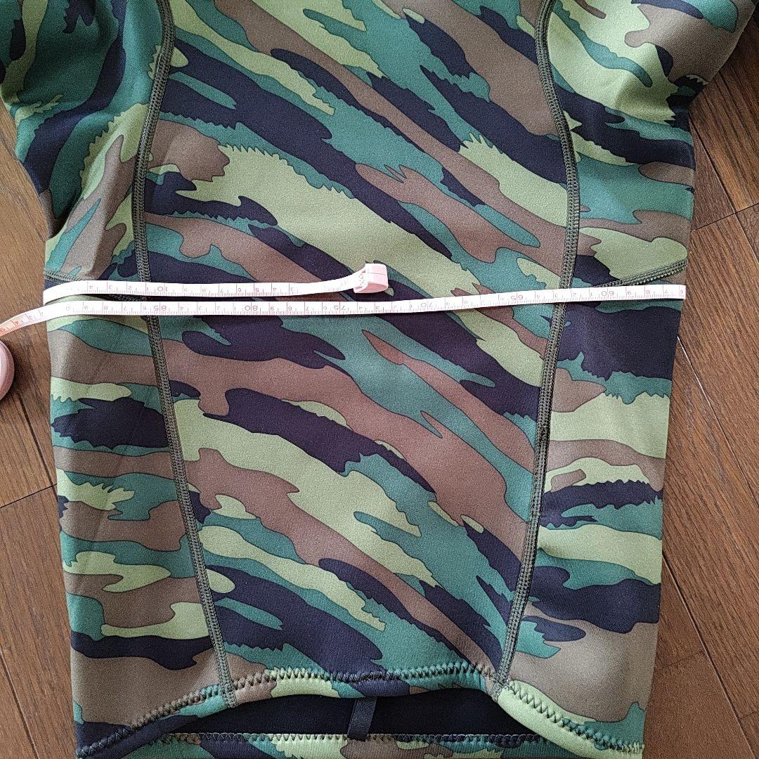 ＃新品未使用　＃Hurleyタッパー　1mm