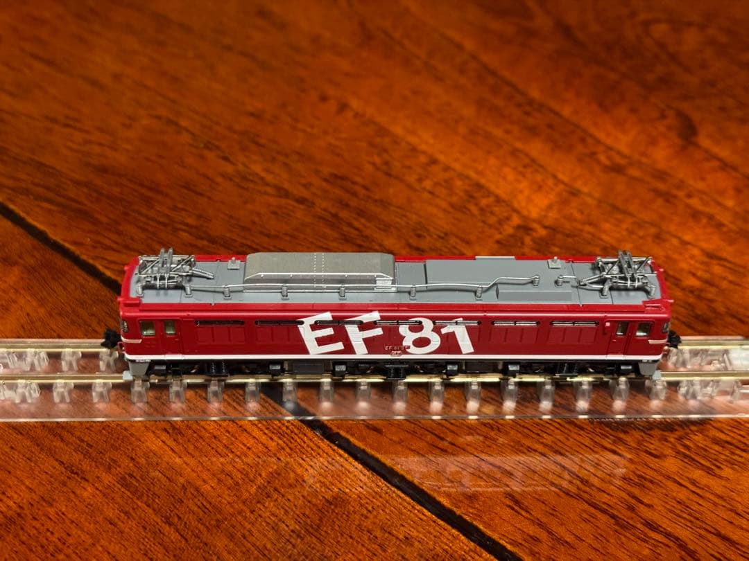 TOMIX 9172 EF81 95号機・レインボー塗装B