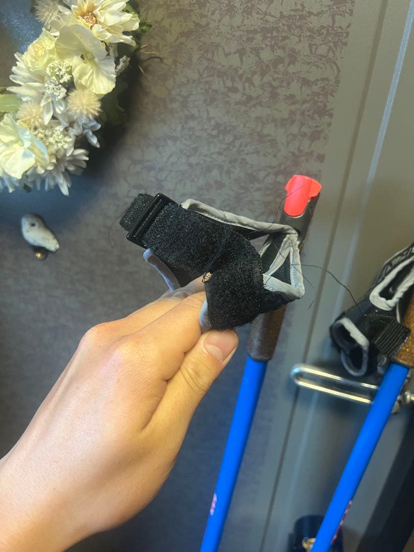 スキー用ストック 青と黒