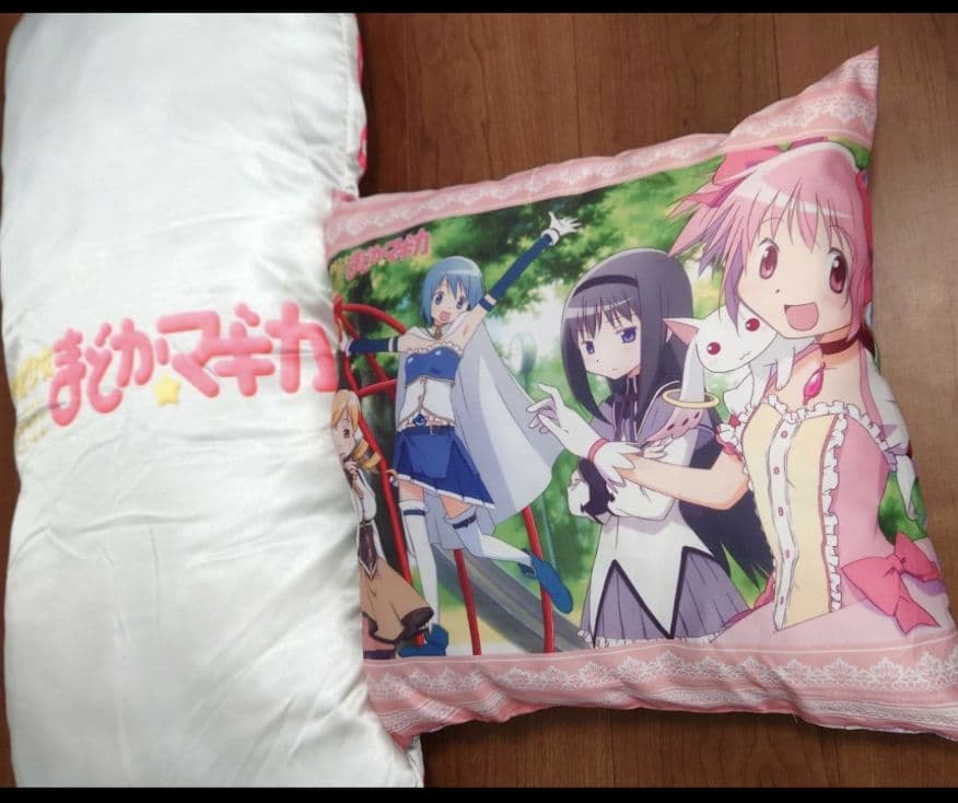 【激レア】 魔法少女まどか☆マギカ クッション 2点セット 鹿目まどか 巴マミ
