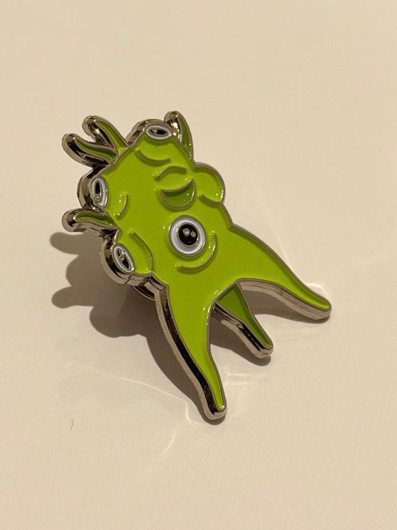 希少　初期レネのピンバッジ　凸凹エナメルバージョン　チェコ館　万博　Expo