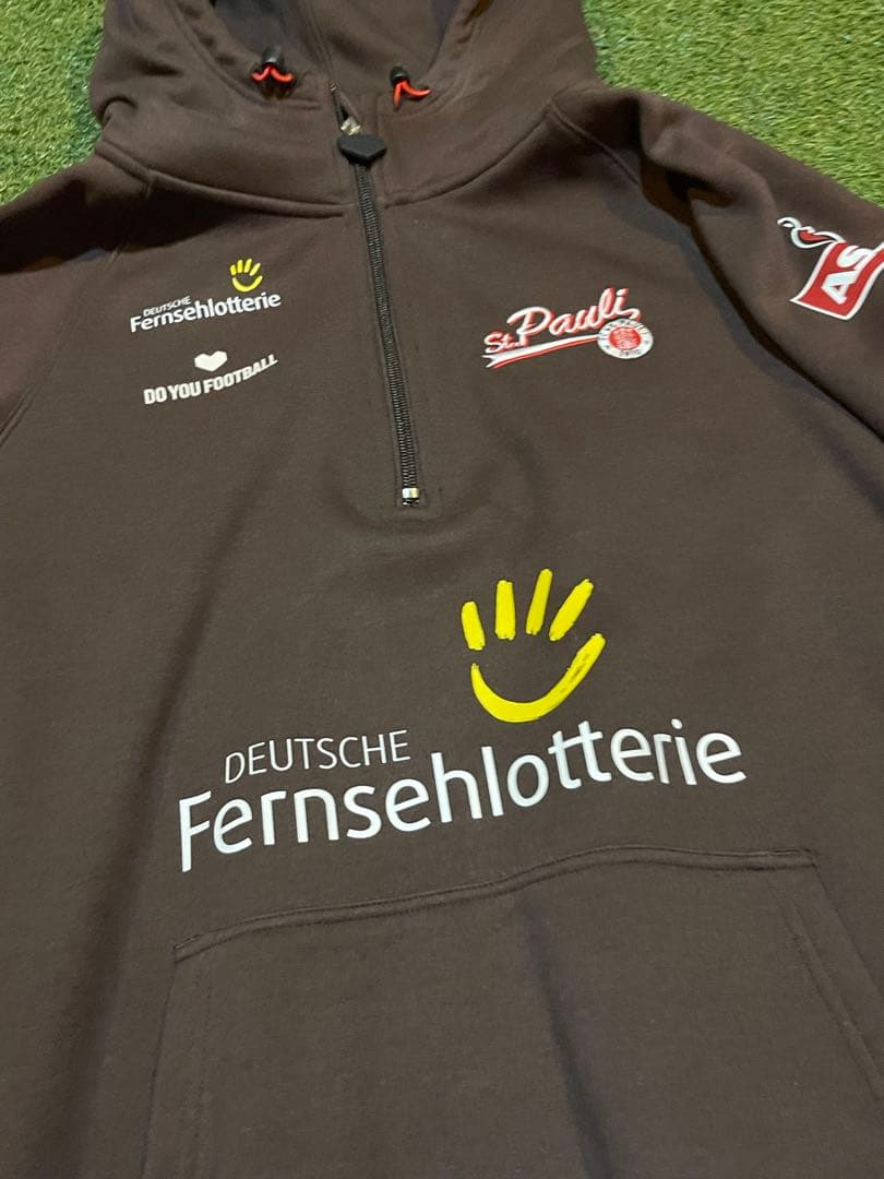 FC St. Pauli ザンクトパウリ　実使用　パーカー　フーディ