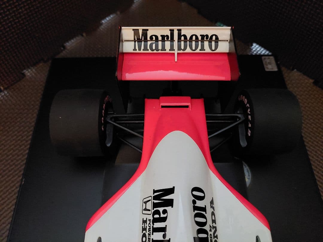 1/12 PMA マクラーレンMP4/4 A.セナ #12　マルボロ仕様