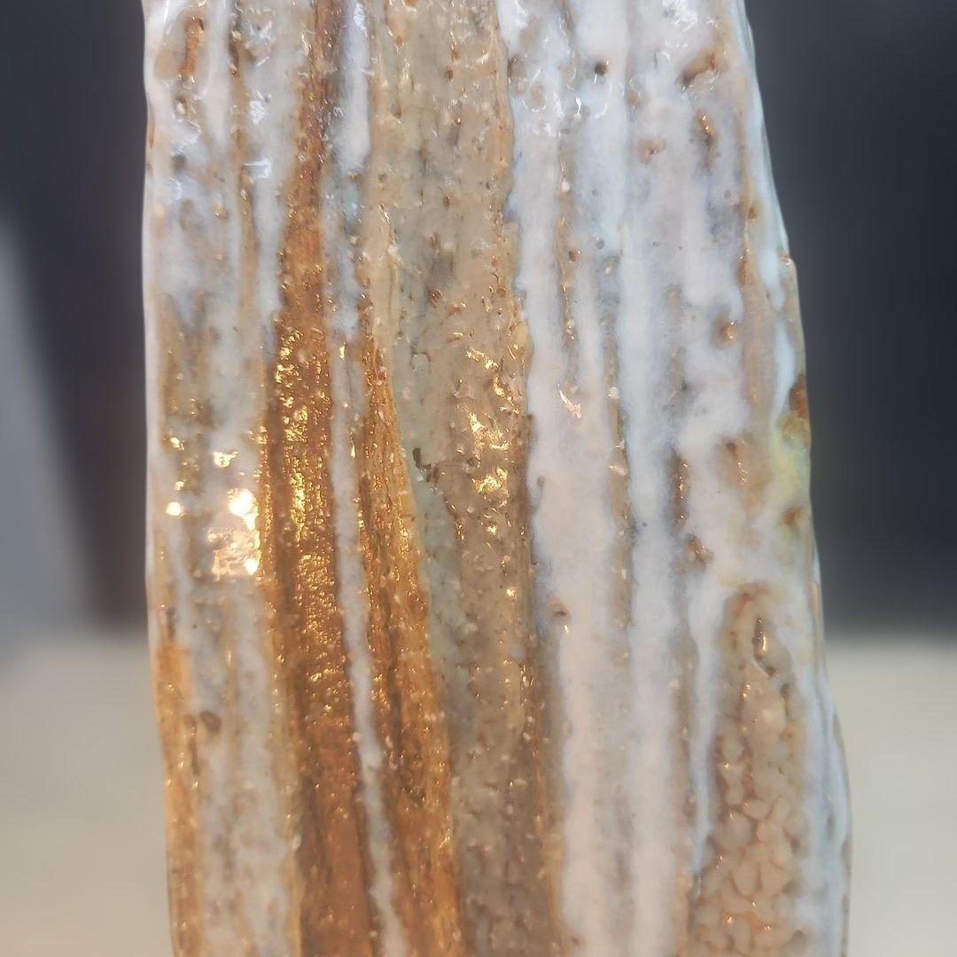 陶芸作家　手作りの花瓶