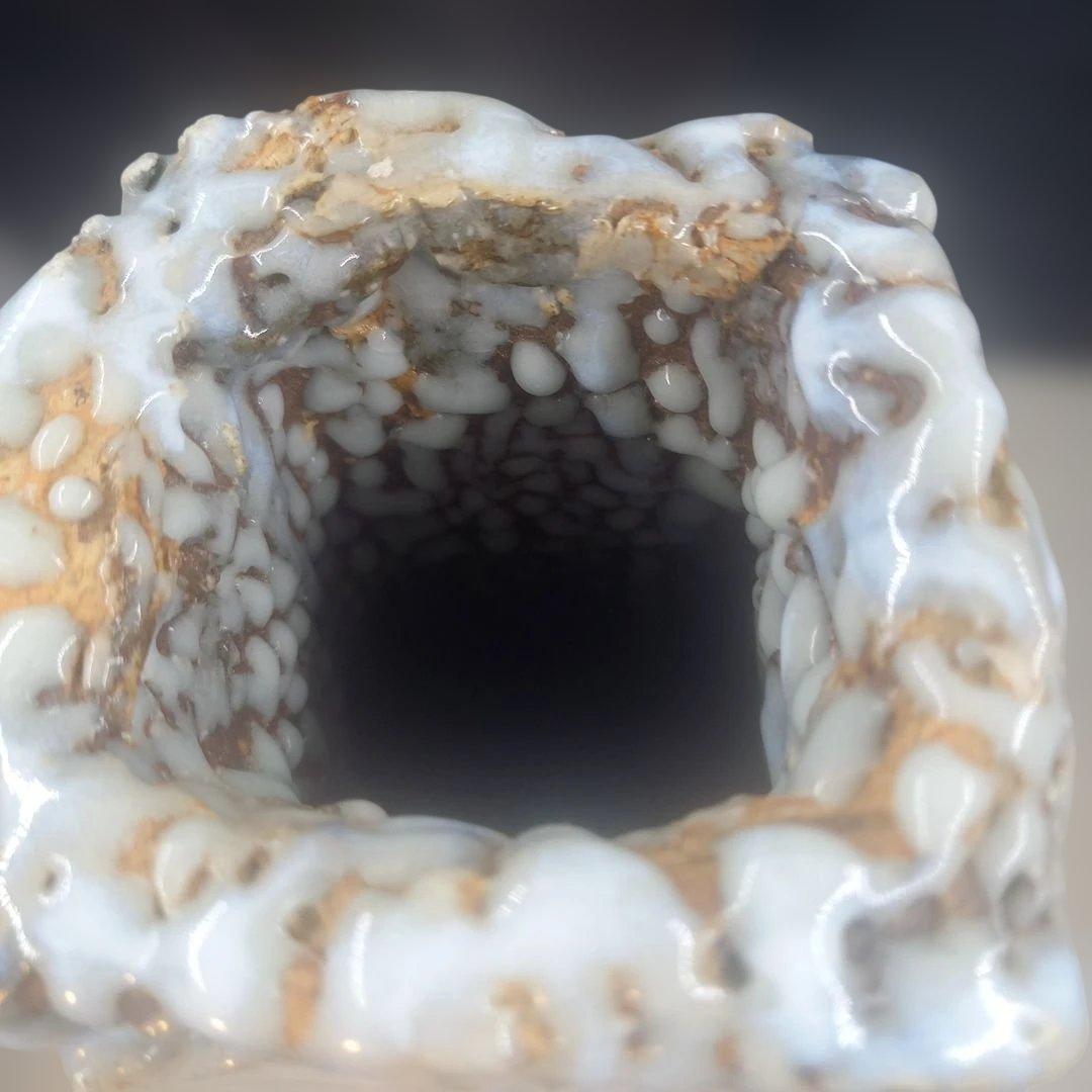 陶芸作家　手作りの花瓶