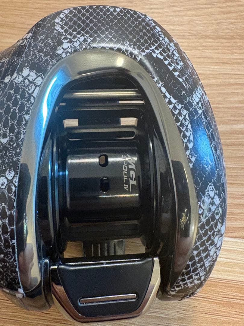 SHIMANO シマノ　25 アンタレス　101HG 鎧 カスタム　レフト　美品