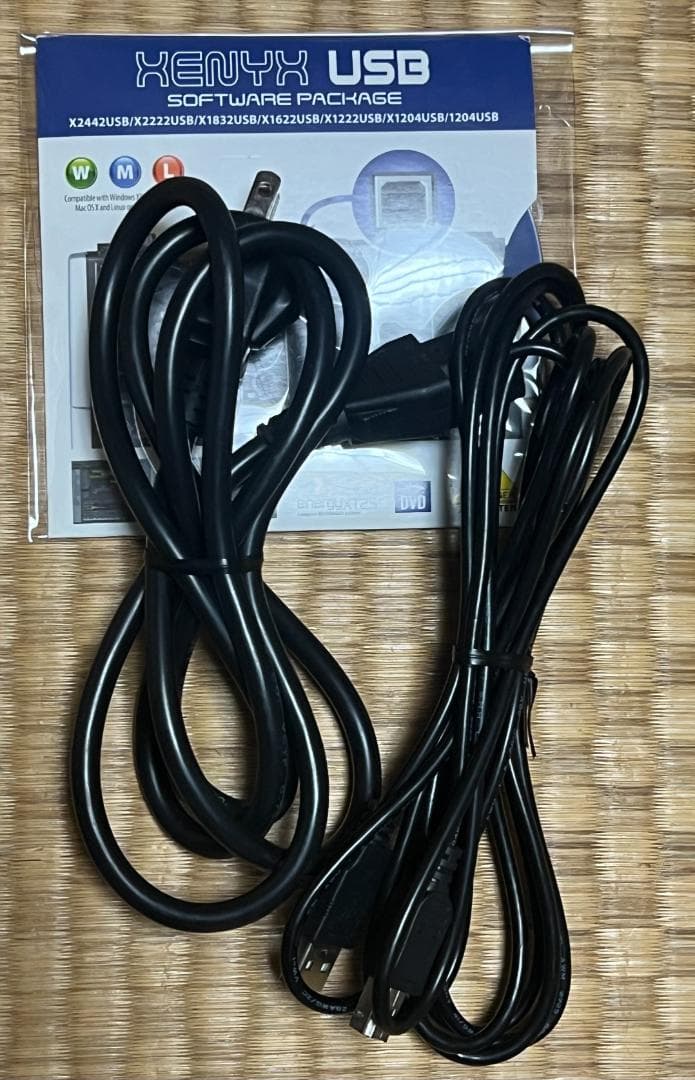 BEHRINGER ベリンガー XENYX X1204USB ミキサー