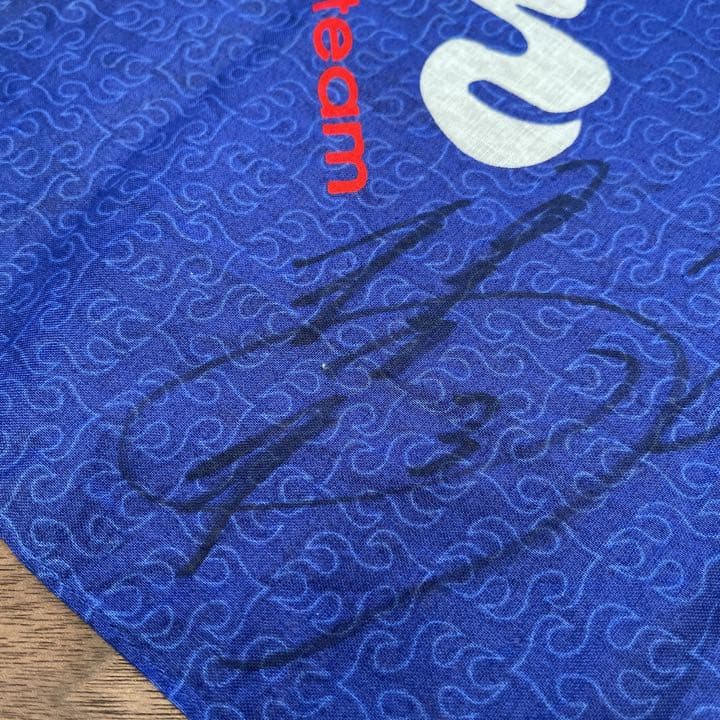 【値下げ】1998フランスワールドカップ　日本代表直筆サイン入り　バンダナ