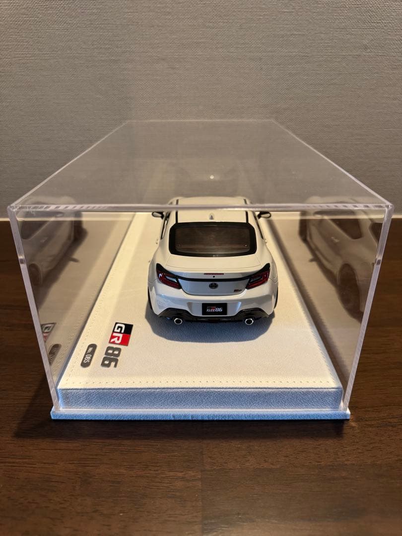 GR86 モデルカー 1/18 Pro Edition