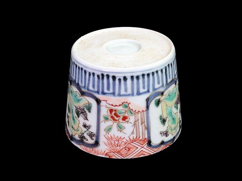 古伊万里　色絵　窓絵　岩に東屋　笹に花の図　蕎麦猪口　351AS-fbmr