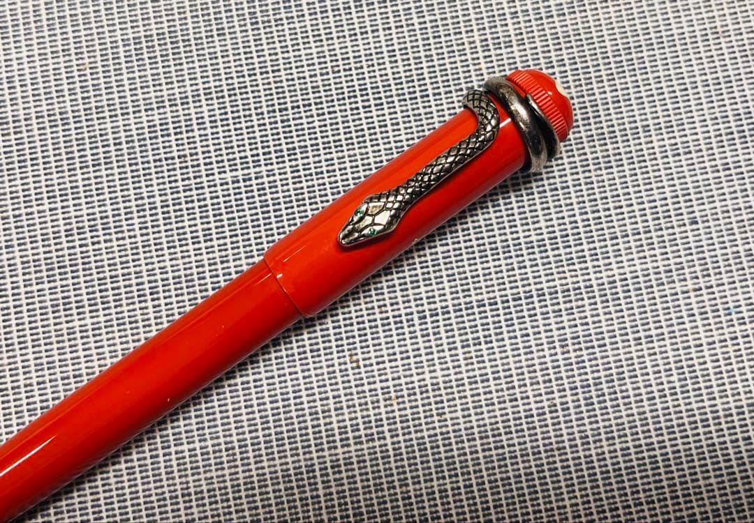 モンブラン ボールペン ヘリテイジ コレクション ルージュ＆ノワール