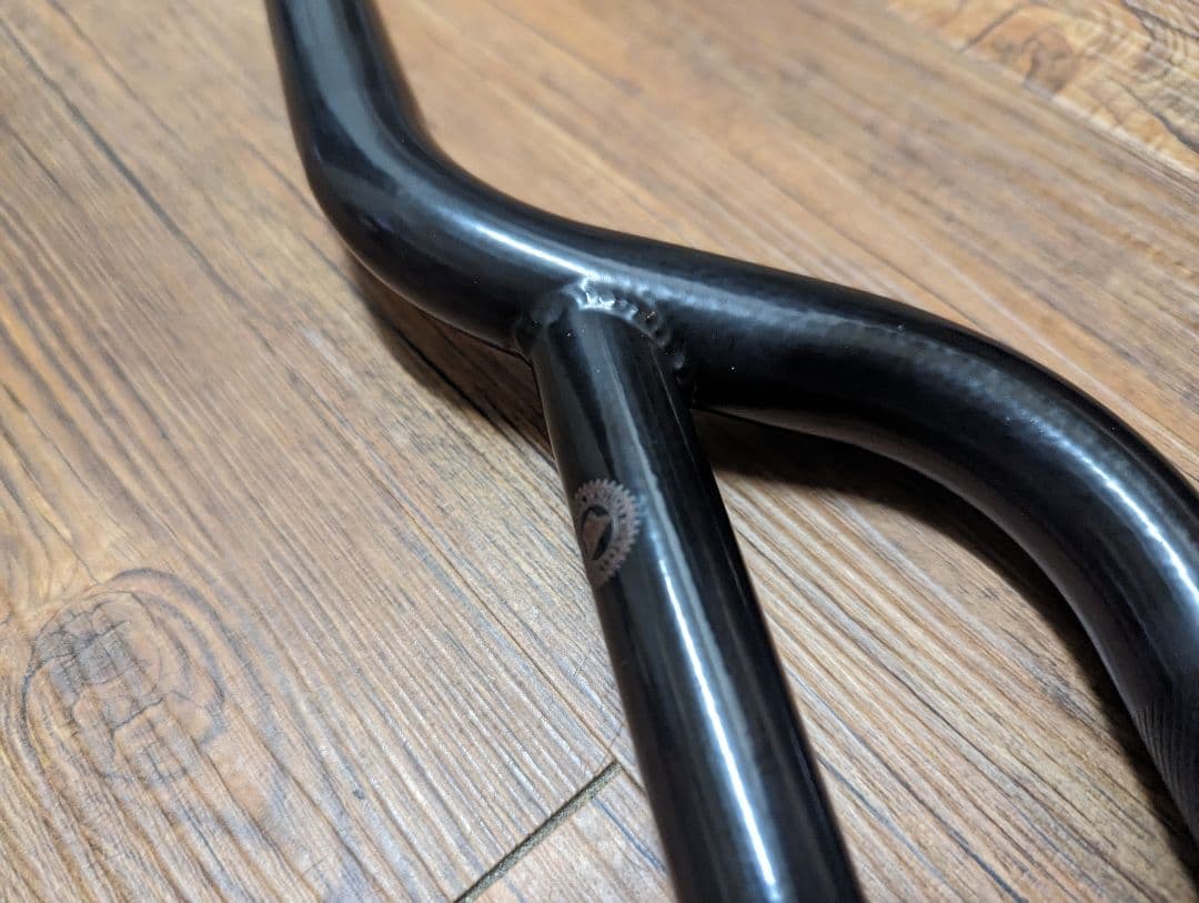 volume bikes ピスト　TRICKSTAR　ハンドルバー