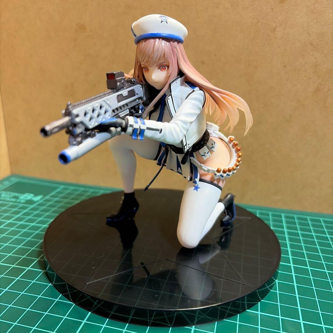 b*A様 nikke 一番くじ　ラピ　ラストワン　フィギュア