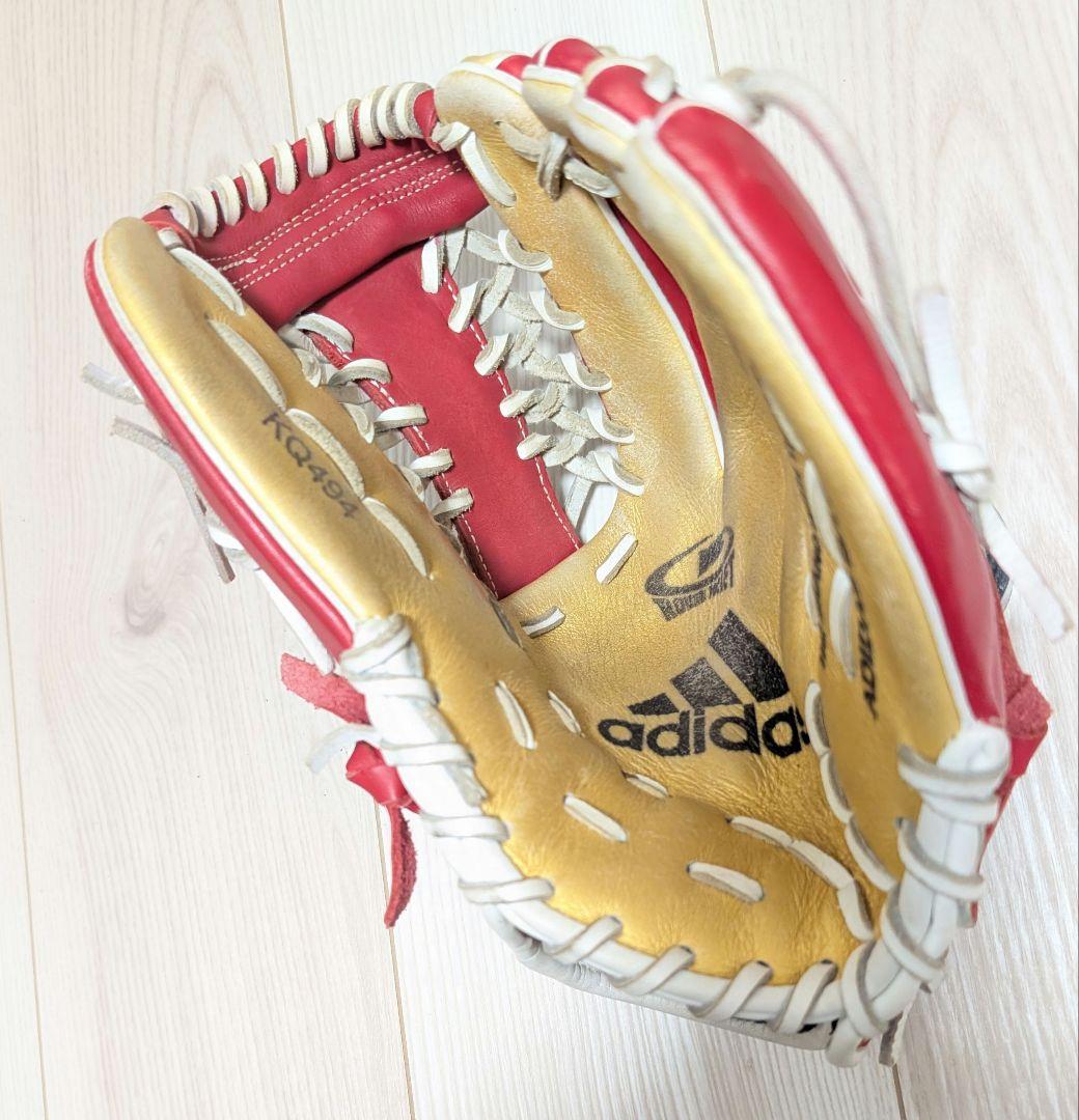 アディダス　軟式一般用グローブ