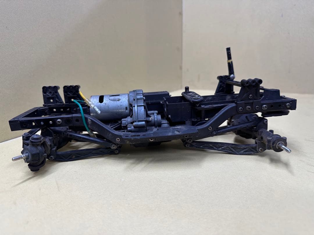 と*ん様 CC02 シャーシのみ。部品取りに！