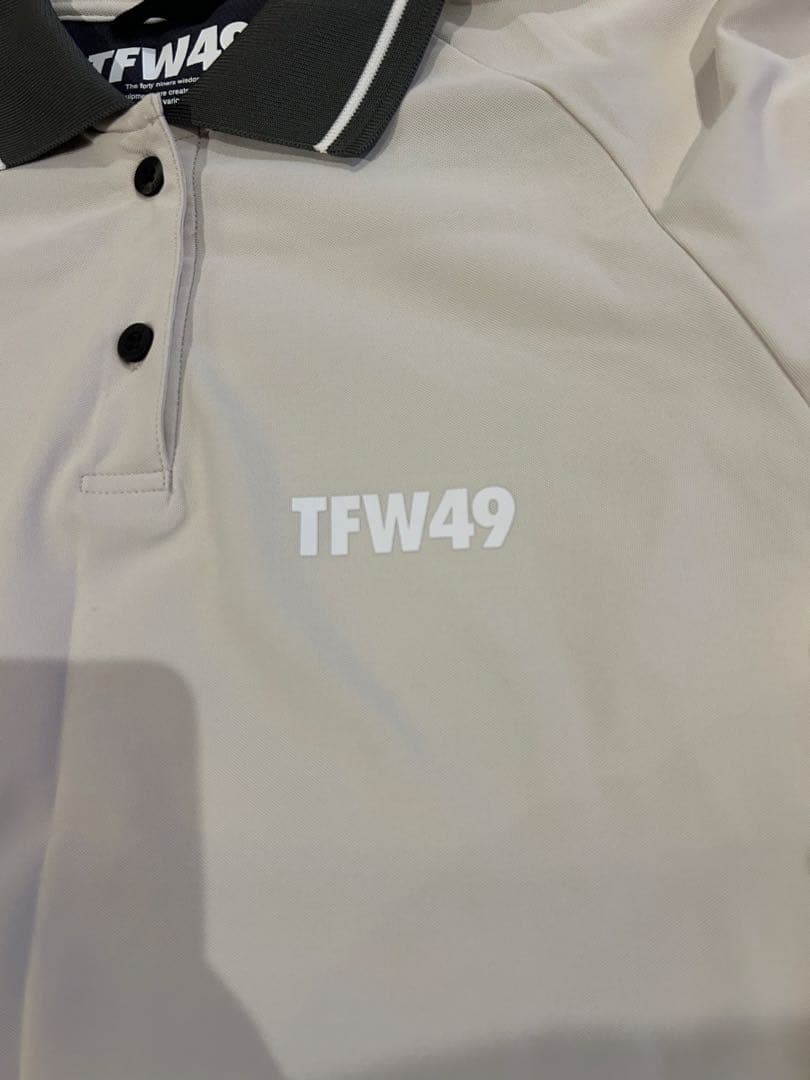 TFW49 レディースシャツ　Mサイズ