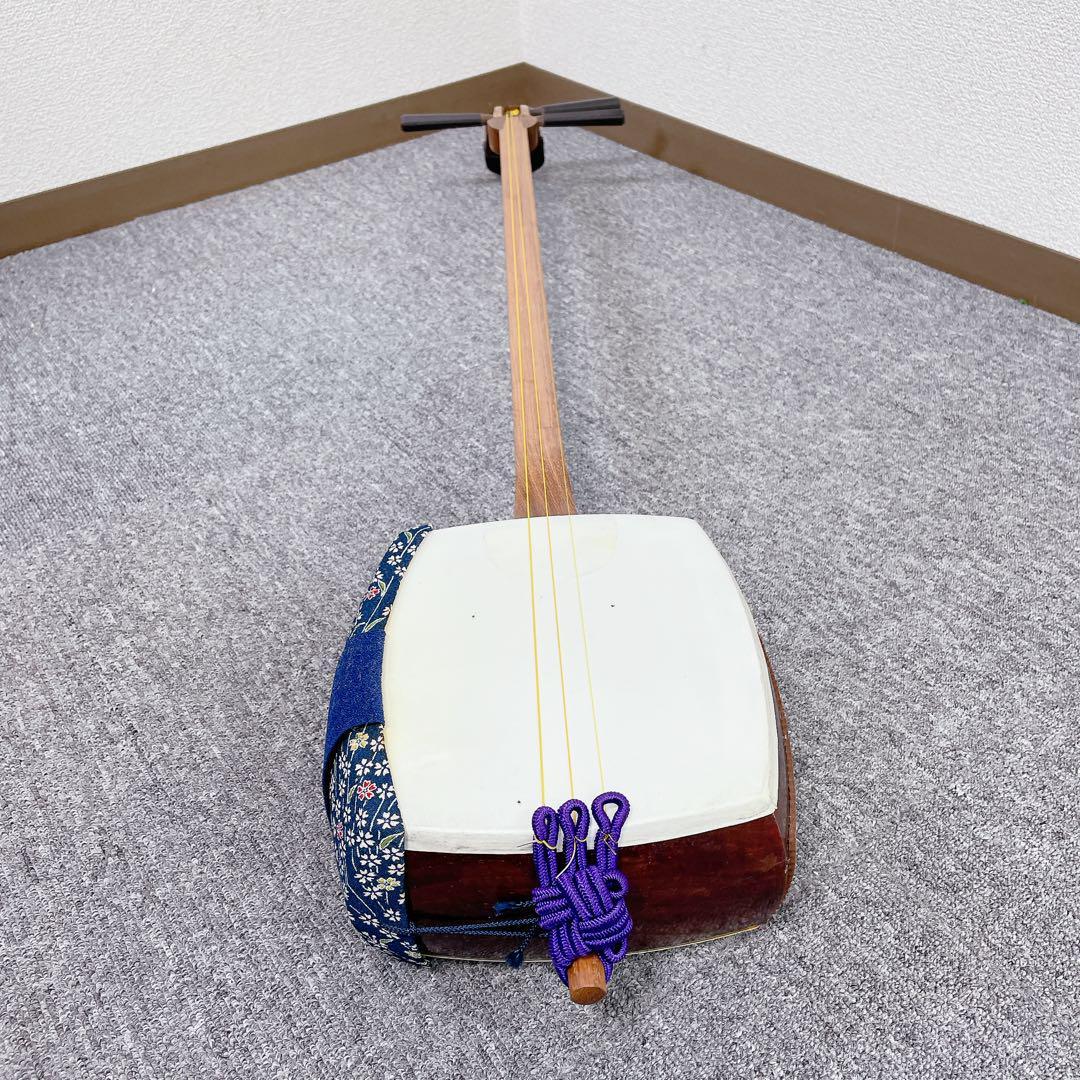 三味線 細棹 １本溝 花梨 丸打胴 和楽器