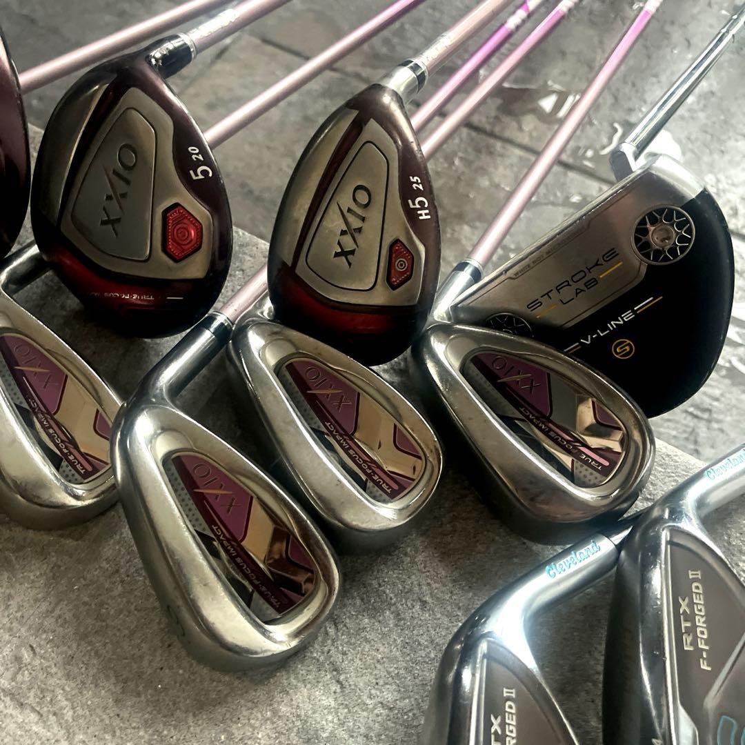 大人気モデル★ゼクシオ10 レディース用クラブセット★