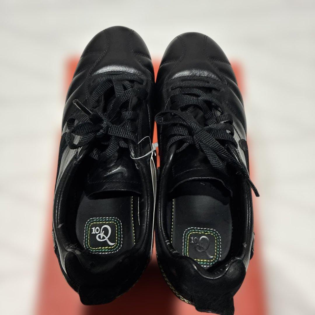 ロナウジーニョ　ストリート　スニーカー