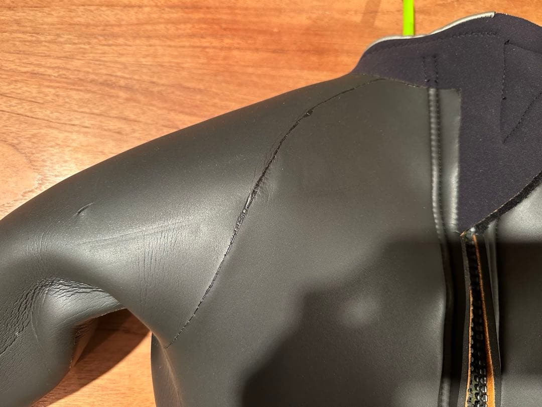 (中古)フルスーツ ブラック ネオプレ3.5mm サイズ　オーダー