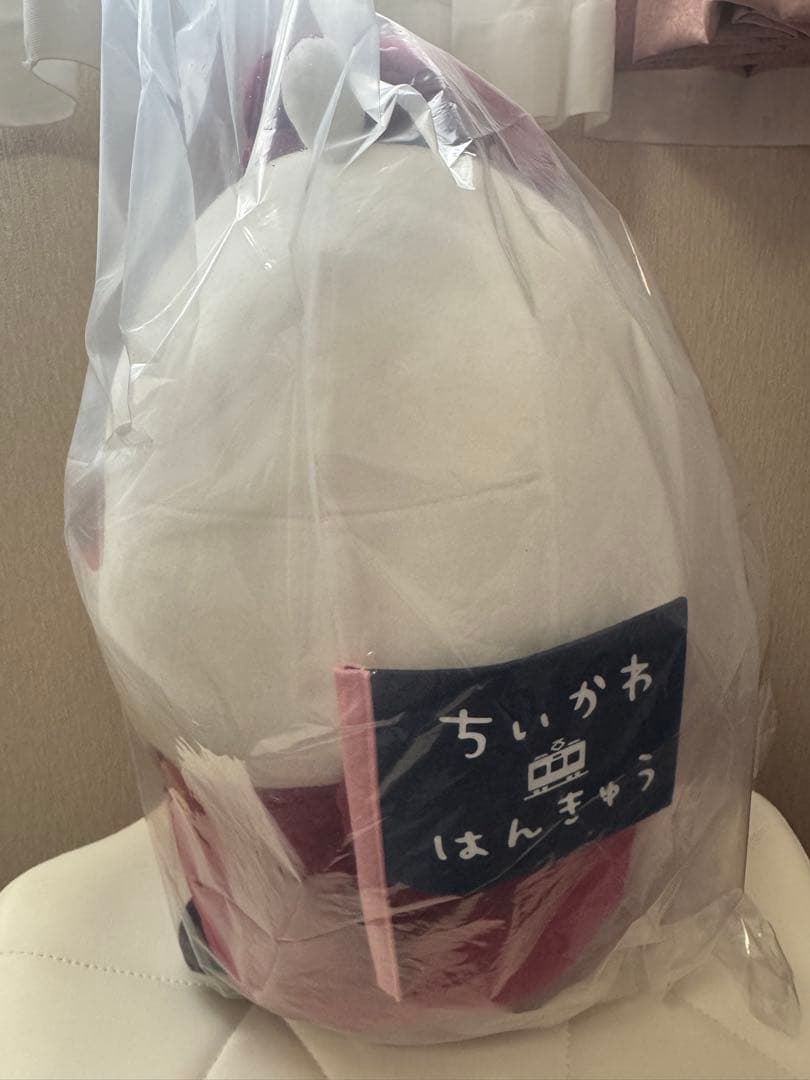 ちいかわ×阪急電車 BIGぬいぐるみ(ちいかわ)