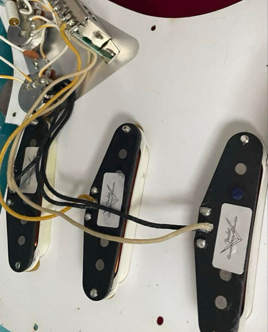 ストラトキャスター ギター(本体のみ)