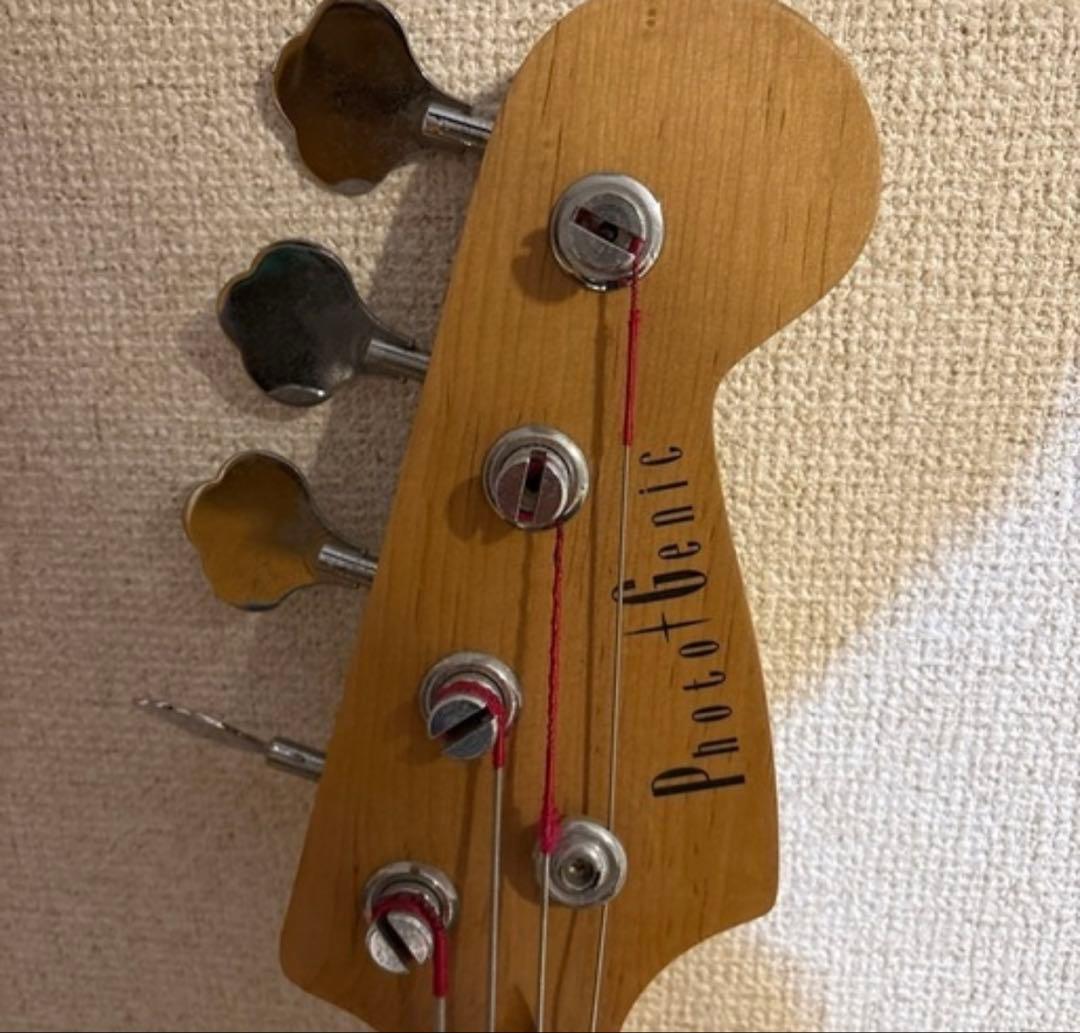 フォトジェニック　エレキベース 4弦