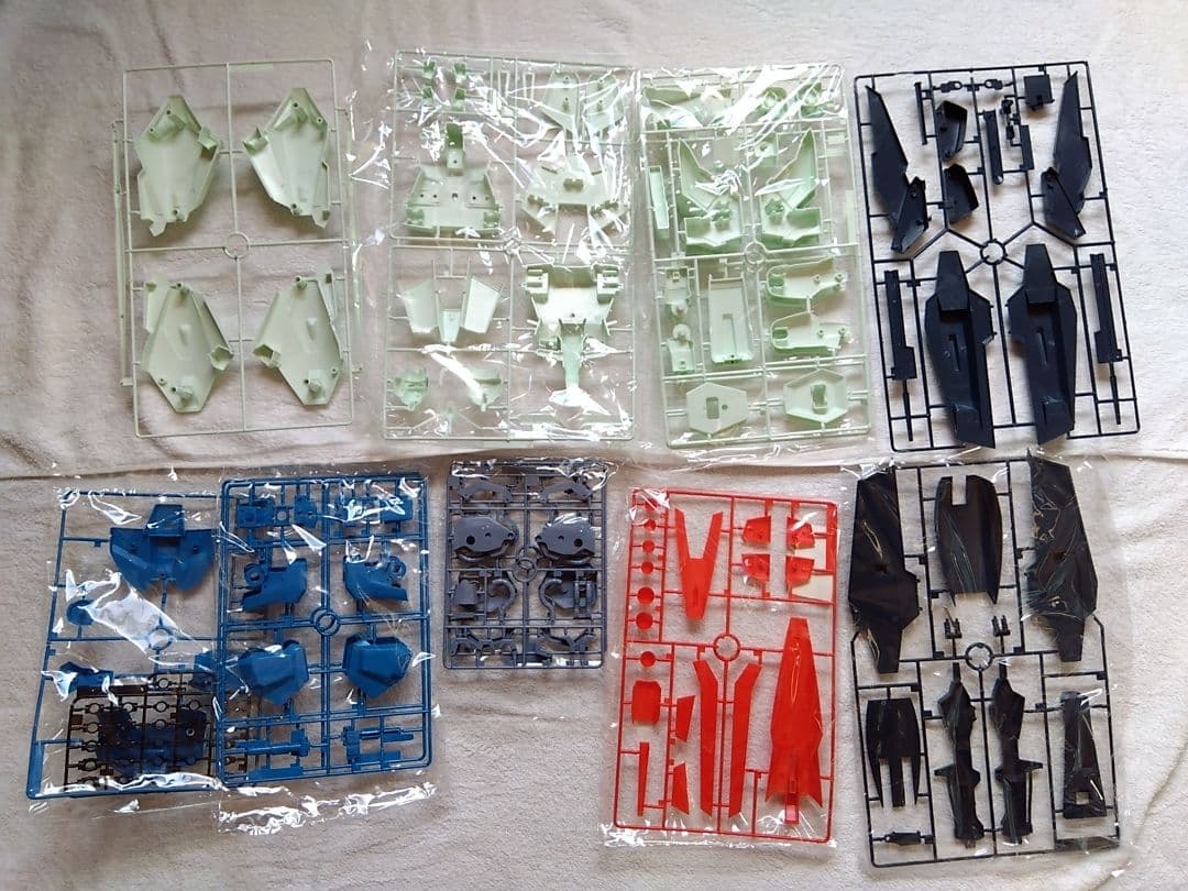 プラモデル　Zガンダム セット