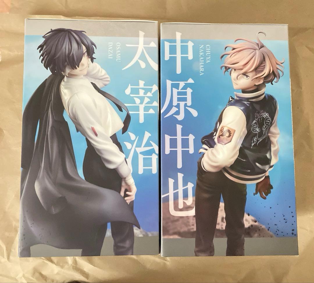 文豪ストレイドッグス フィギュア 15歳ver. 太宰治 中原中也