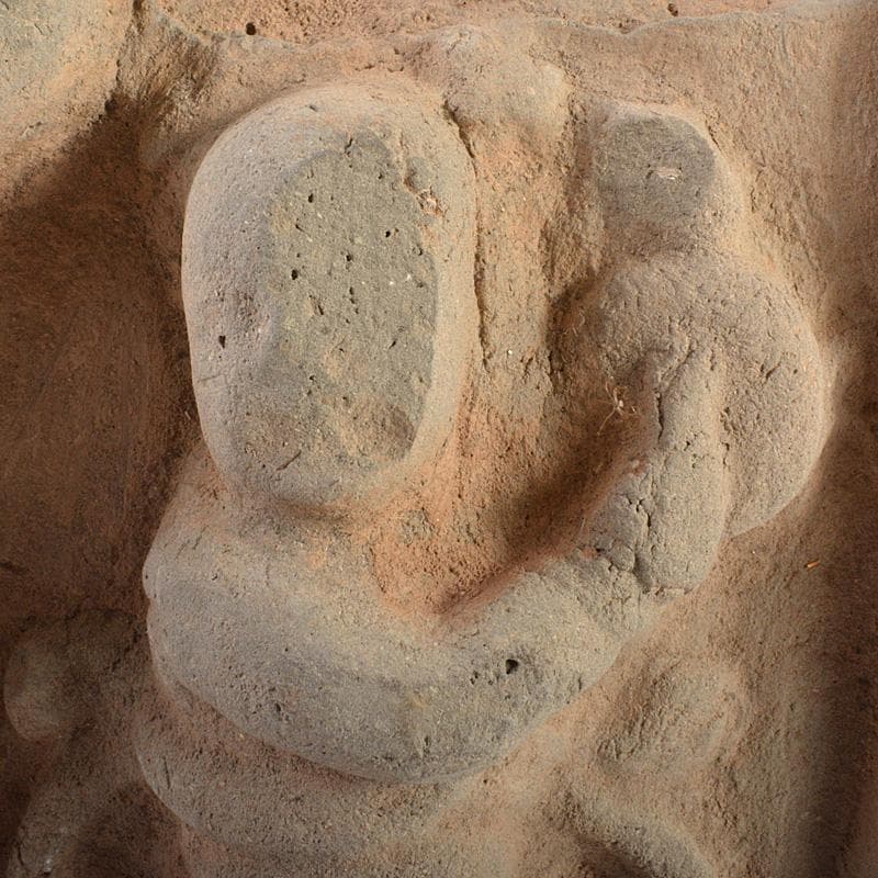 中国　朱泥　人物刻　陶版　壁飾　V　R6812