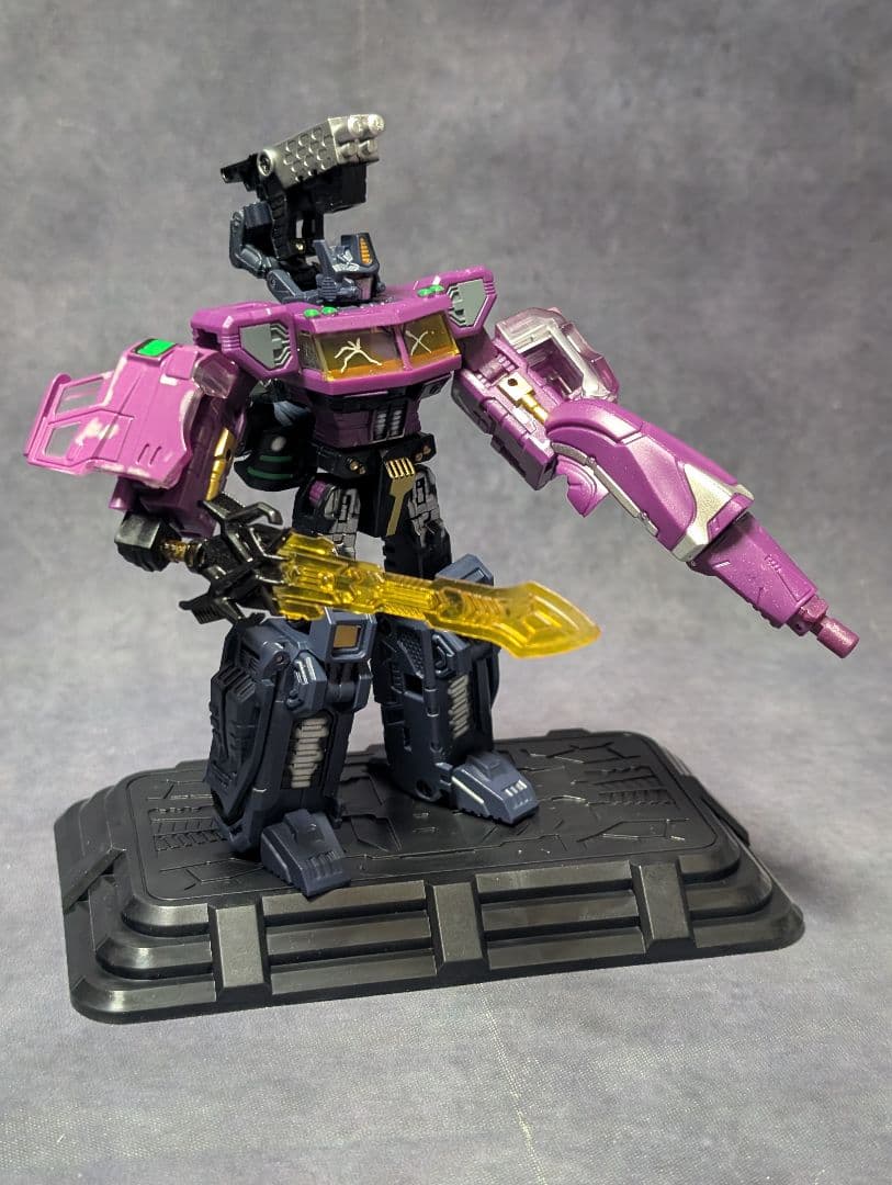 非正規　トランスフォーマー　ヘケヘケ型シャッタードグラス　コンボイ　縮小版