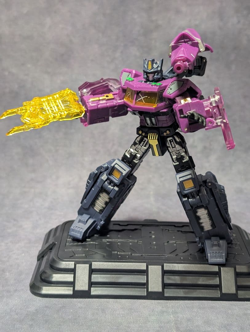 非正規　トランスフォーマー　ヘケヘケ型シャッタードグラス　コンボイ　縮小版