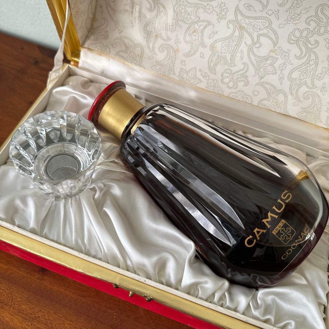 空き瓶にも価値あり！バカラカラフェ カミュ コニャック Camus 700ml