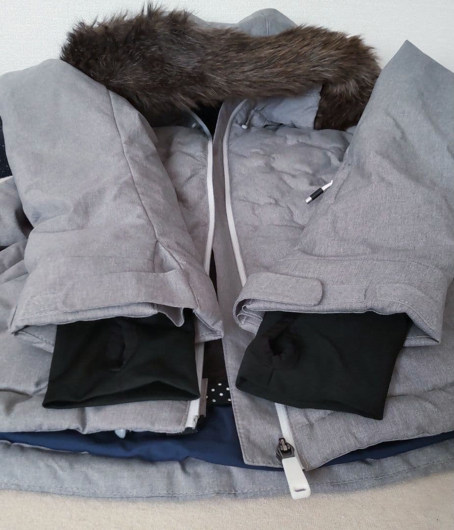 ロキシー BREEZE JK スノーボードジャケット スノボウェア スキーウェア