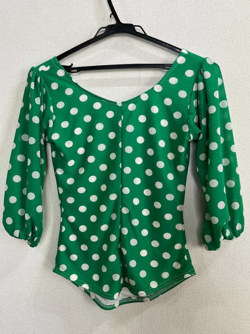 フラメンコ衣装 ツーピース+スカーフ グリーン×白水玉 ストレッチ フリル 軽量