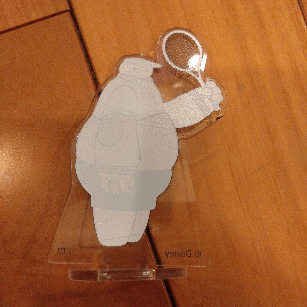 ディズニーストア　ワイヤレスイヤホン　ベイマックス