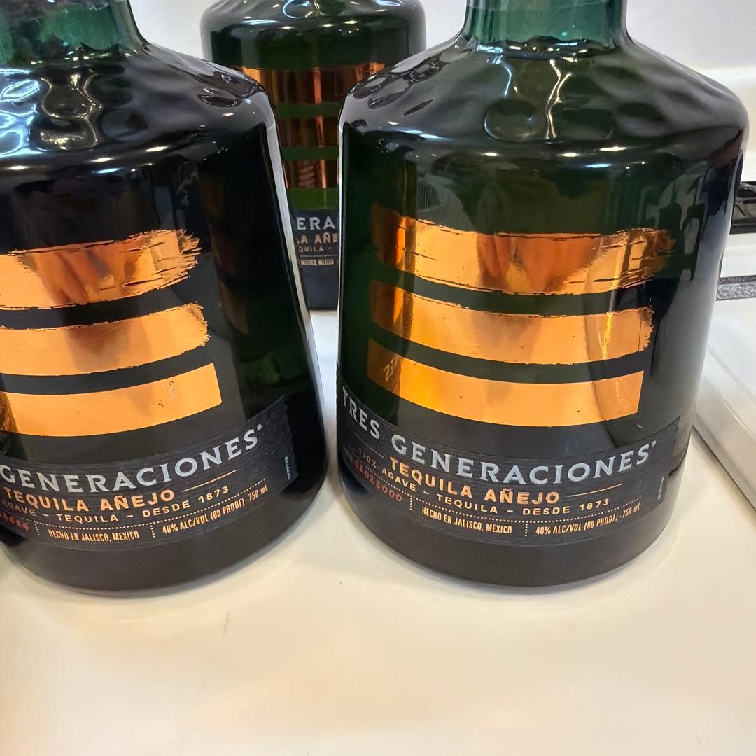 トレスジェネレーション アネホ テキーラ 750ml 5本 新品 未開栓 箱無し