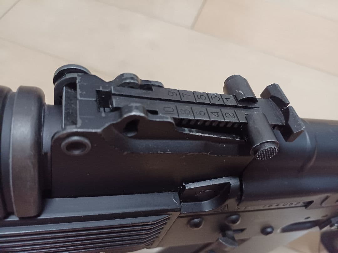 東京マルイ次世代電動ガン　AK74MN